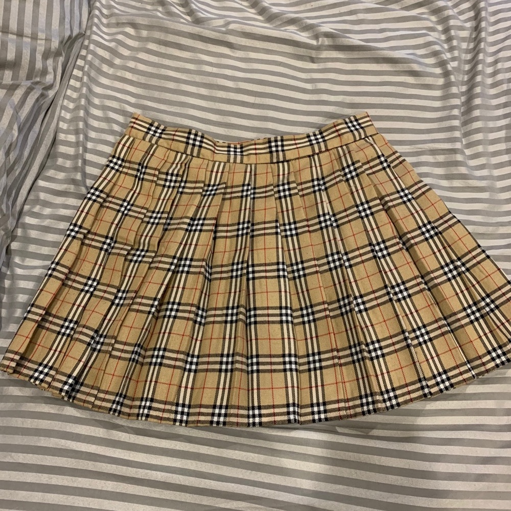 Plaid pleated skirt